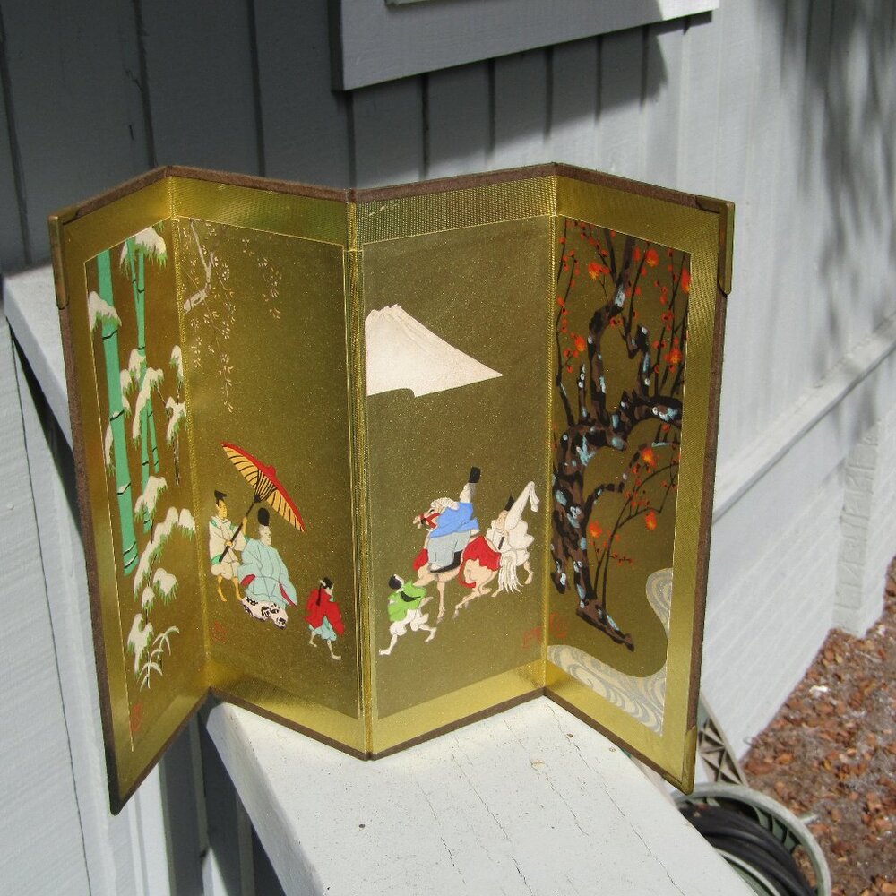 Vintage Japanese Miniature 4-Panel Folding Screen Tabletop Byōbu Art | Mt. Fuji